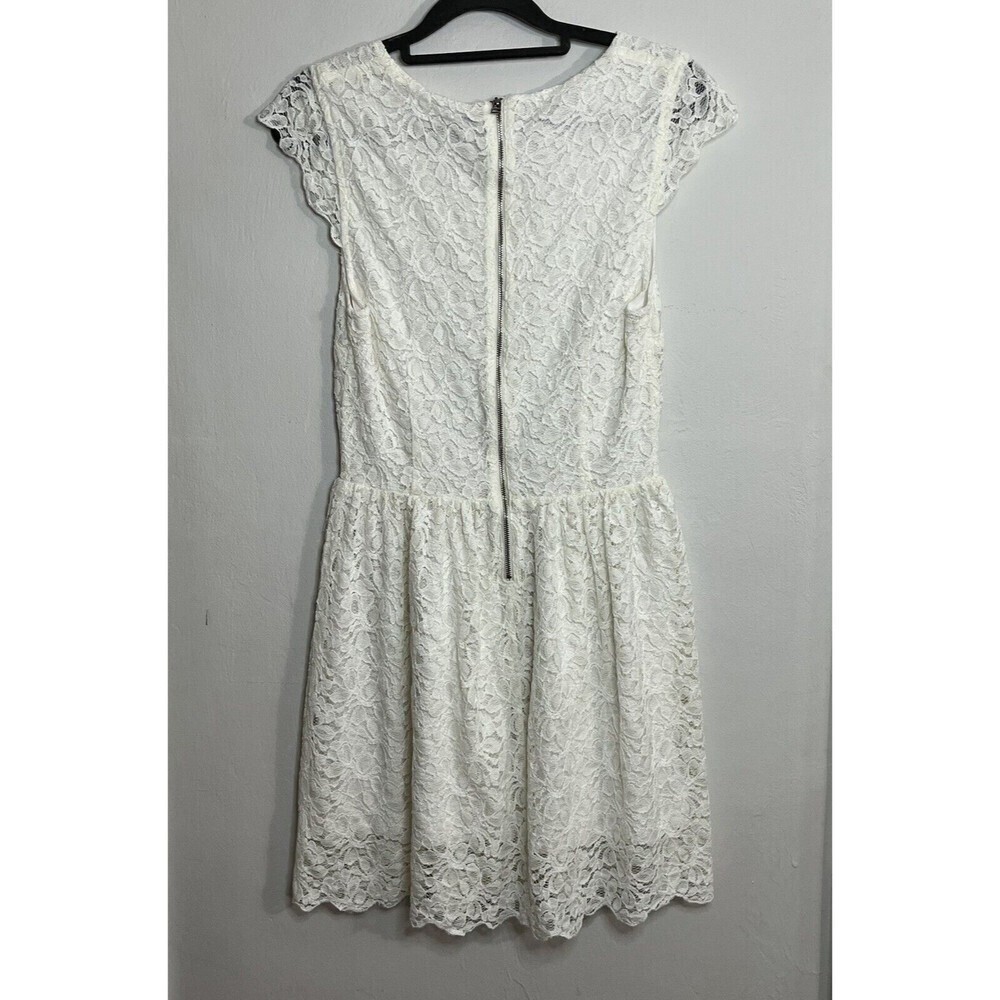 Talula Aritzia Belgravia White Lace Mini Dress Cap Sleeve Back Zipper Size 6 - Picture 6 of 12